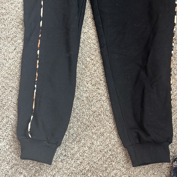 Kittenish sweatshirt and sweatpants matching SET. Both Size X-small - Picture 3 of 8